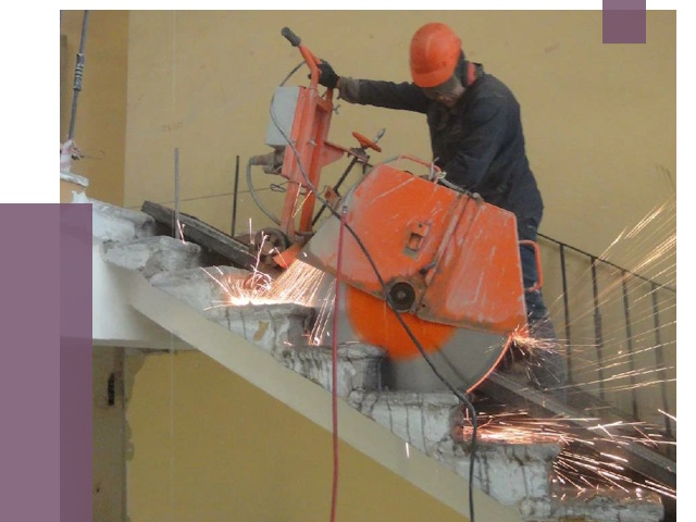 Демонтаж бетонных лестниц в Темрюке от 4632 руб. за м2 | ПРОЛЁТ-Тмр