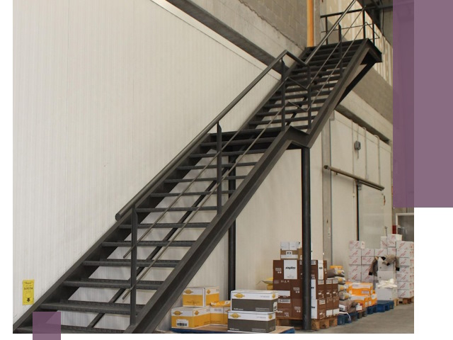 Лестницы для производства в Темрюке — изготовление и монтаж