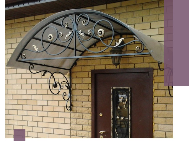 Изготовление козырьков из металла под ключ в Темрюке