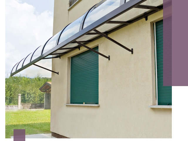 Козырьки над окнами в Темрюке — изготовление и монтаж по выгоде