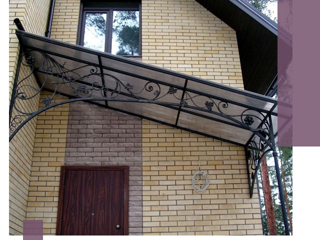 Односкатные козырьки из металла под ключ в Темрюке