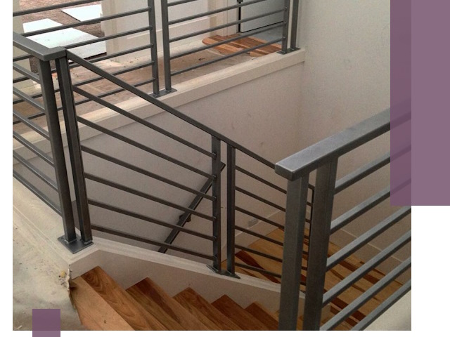 Изготовление поручней из металла и дерева в Темрюке